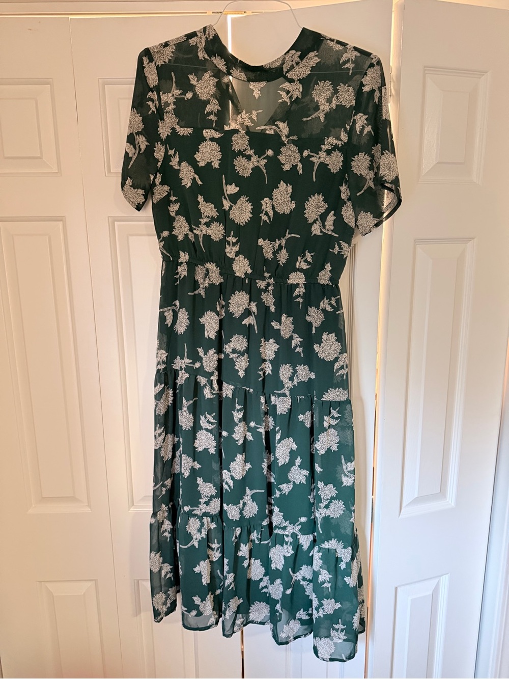 Lulus Dark Green Floral Midi Dress